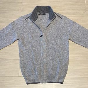 Zip up men’s wool sweater